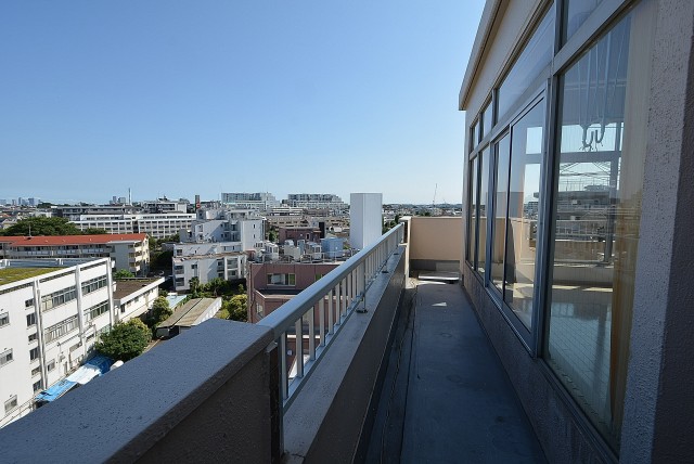 パラスト千歳船橋　バルコニー