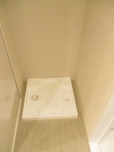 モンテベルゲ六義園　洗面