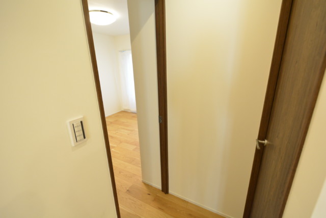 池田山ロイヤルマンション 洋室2