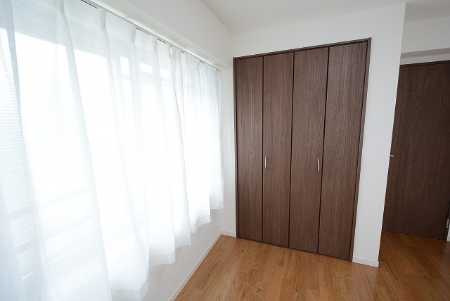 砧公園ヒミコマンション　洋室