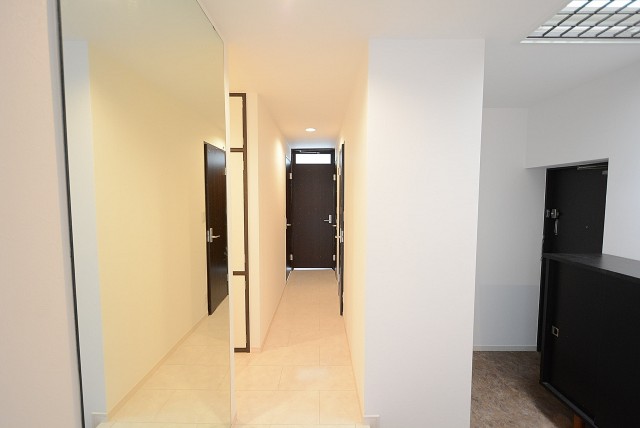 パラスト千歳船橋 　廊下