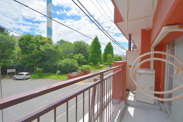 砧公園ヒミコマンション　バルコニー