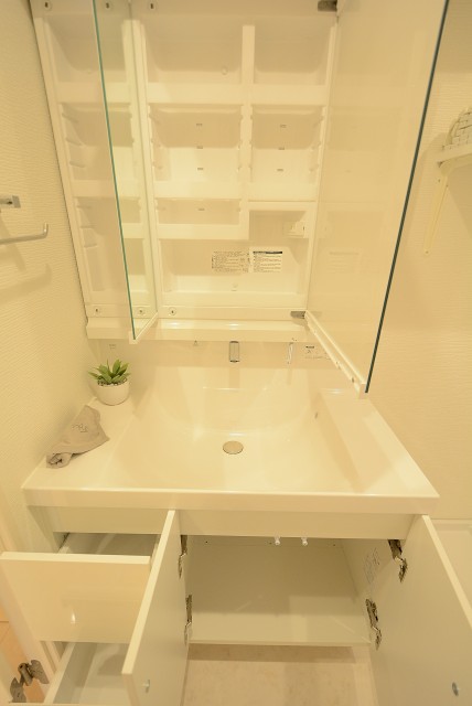 日商岩井本郷マンション