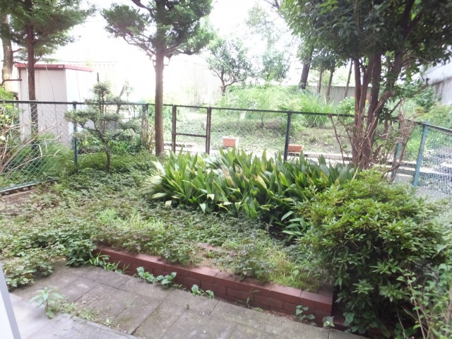 シャンボール第二都立大お庭