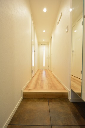 豊栄平町マンション302　玄関