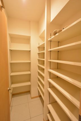 藤和用賀コープ305　シューズボックス