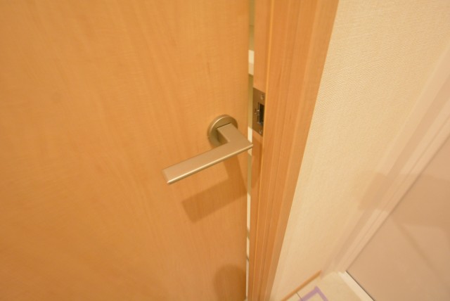 藤和用賀コープ305　扉