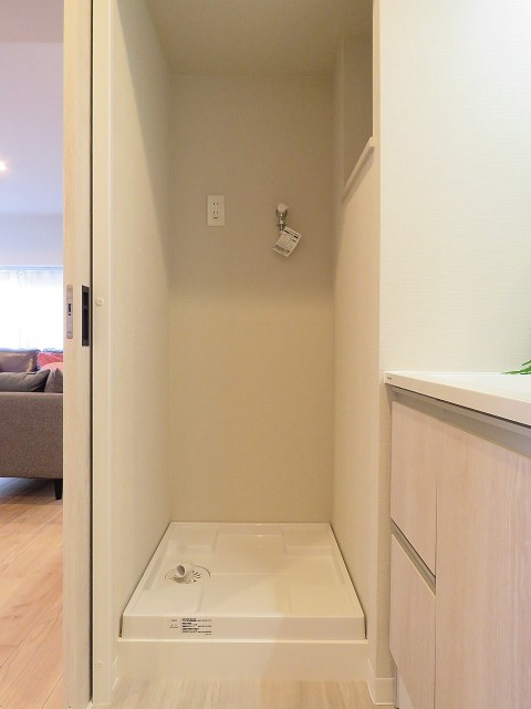 ハイネス文京本駒込　洗濯機置場