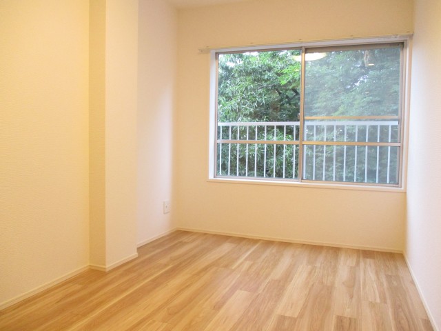 池田山ロイヤルマンション居室