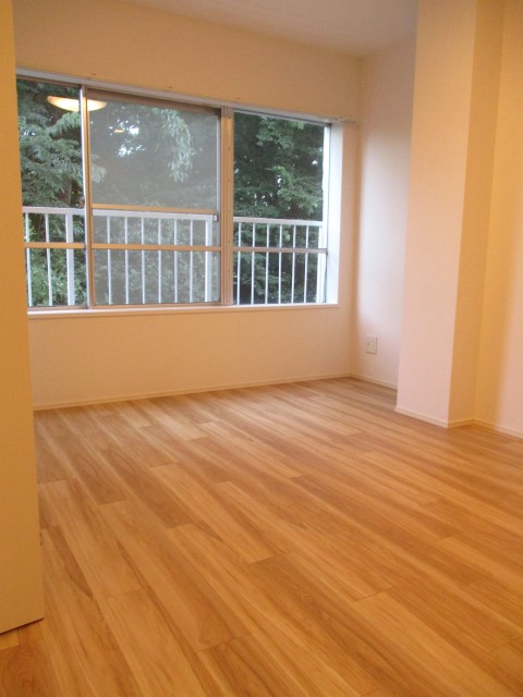 池田山ロイヤルマンション居室