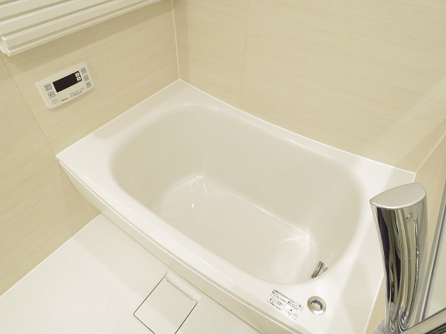 いづみハイツ芦花公園　バスルーム