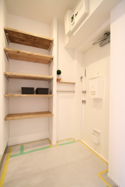 マンション駒場706号室　玄関