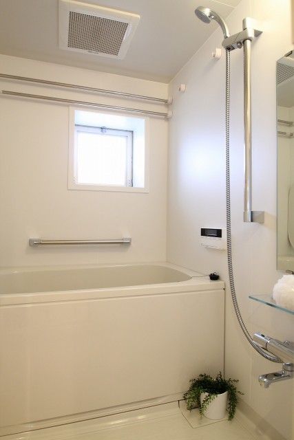 マンション駒場706号室　浴室