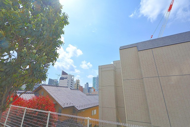 マンション目黒苑 共用庭