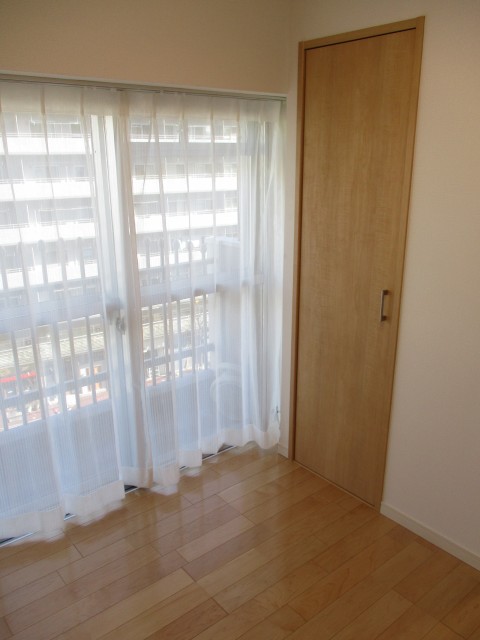 セブンスターマンション中目黒 洋室１