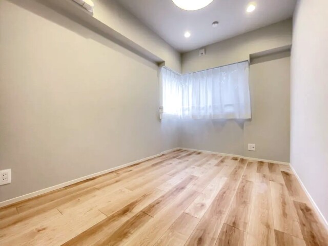 赤坂アーバンライフ 洋室1