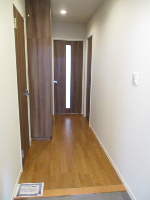 コトー大森3玄関