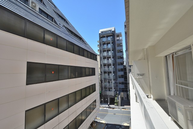 日商岩井本郷マンション