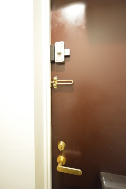 池田山ロイヤルマンション 玄関