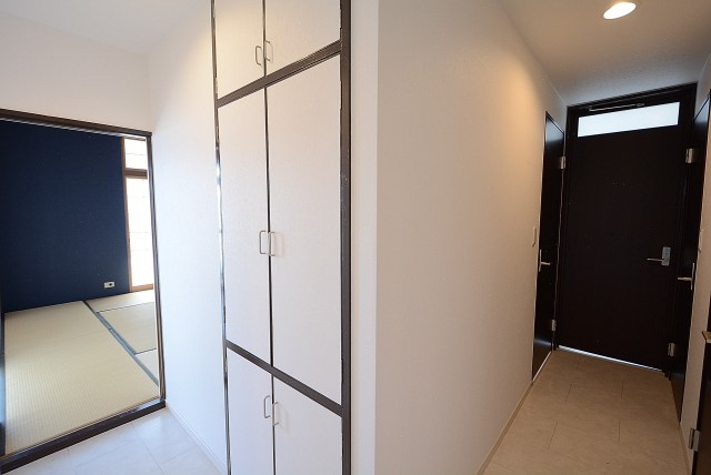 パラスト千歳船橋 　廊下