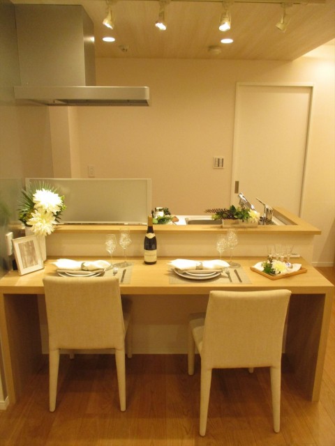 ソルシエ月島22ダイニング