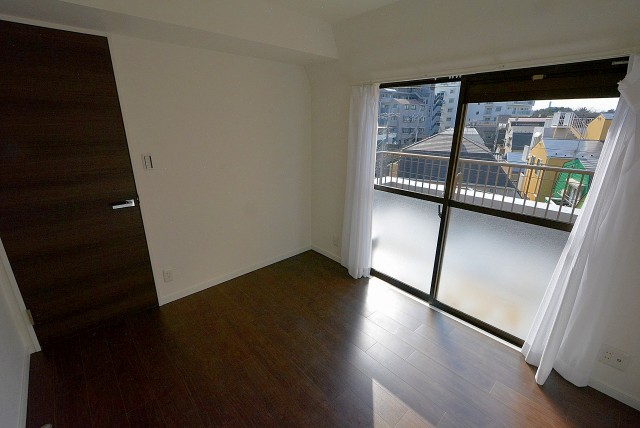 ライオンズマンション馬事公苑第2　洋室5