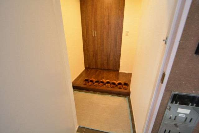 ノア渋谷パートⅡ 玄関