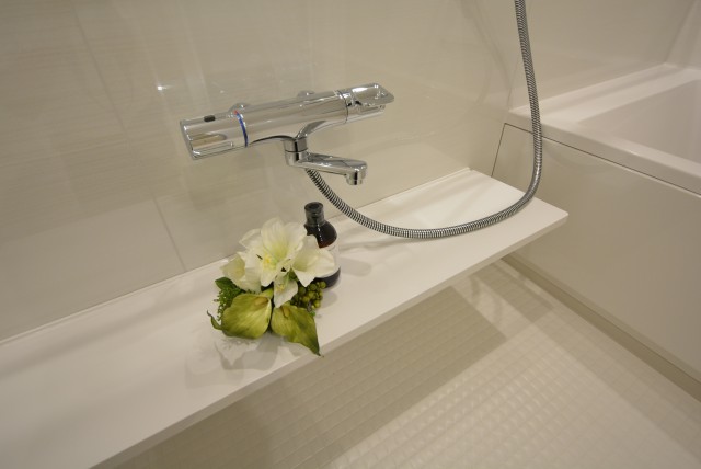 ラグナタワー 浴室