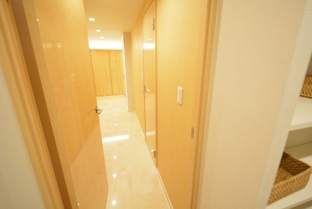 ラグナタワー ウォークインクローゼット