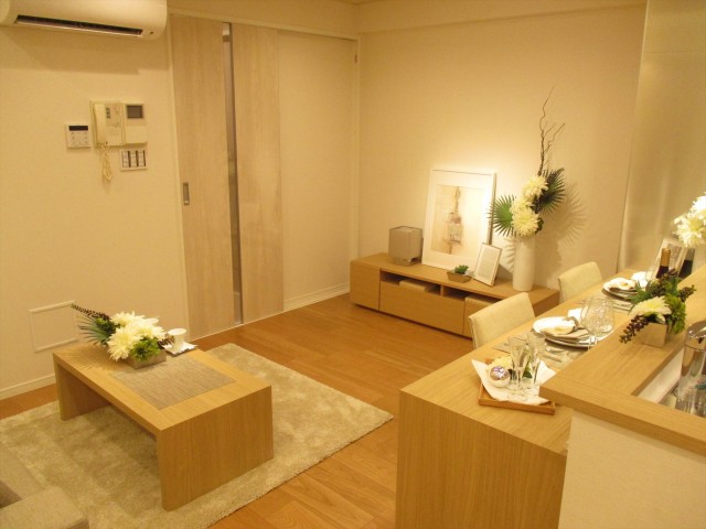 ソルシエ月島24リビング