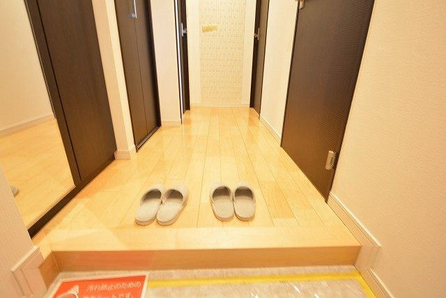 グランドメゾン野沢3F 玄関