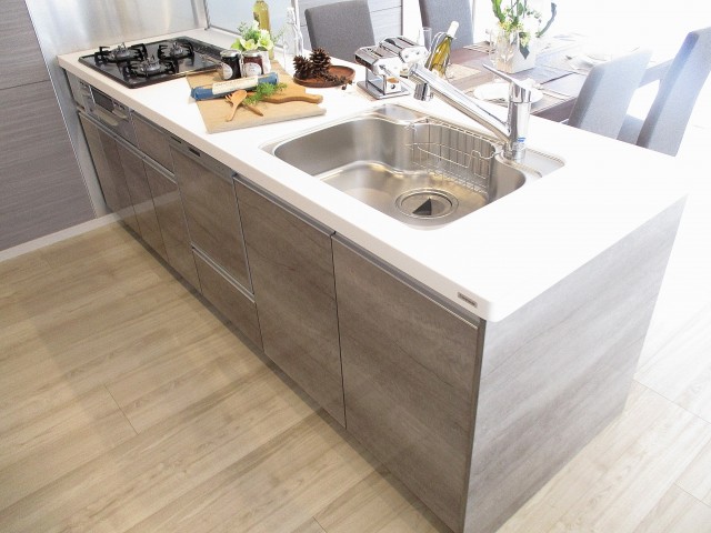 ファミール築地 キッチン (3)