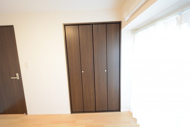 日商岩井豪徳寺マンション 　洋室