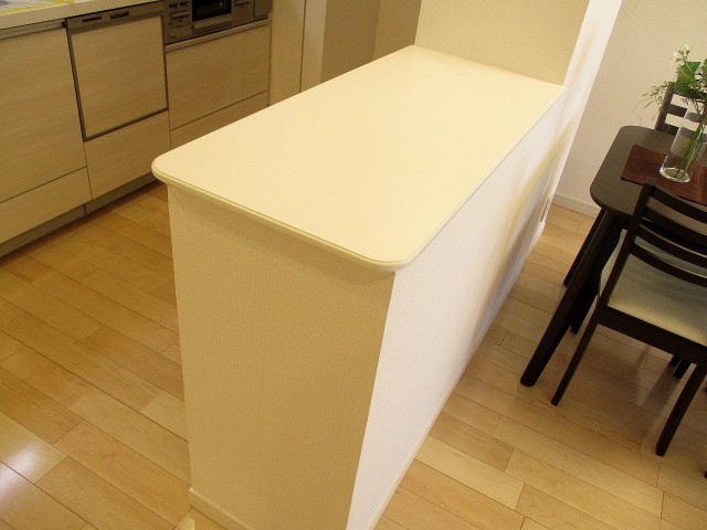 日商岩井碑文谷マンション キッチン (4)