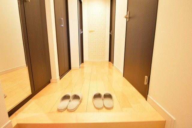 グランドメゾン野沢3F 玄関