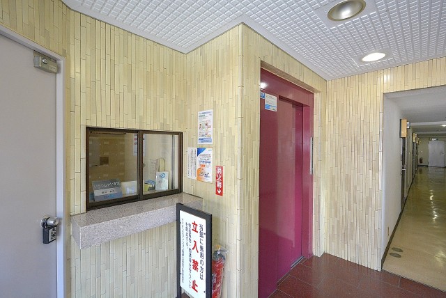 ライオンズマンション馬事公苑第2　 エントランス