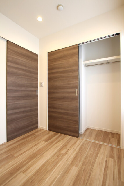 ソルシェ月島 洋室