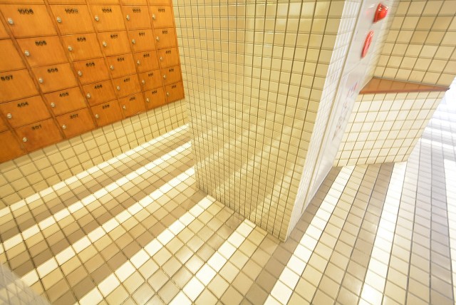 グランドメゾン野沢3F エントランス (4)