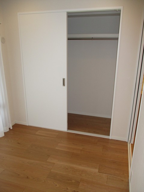 ソルシエ月島34洋室収納