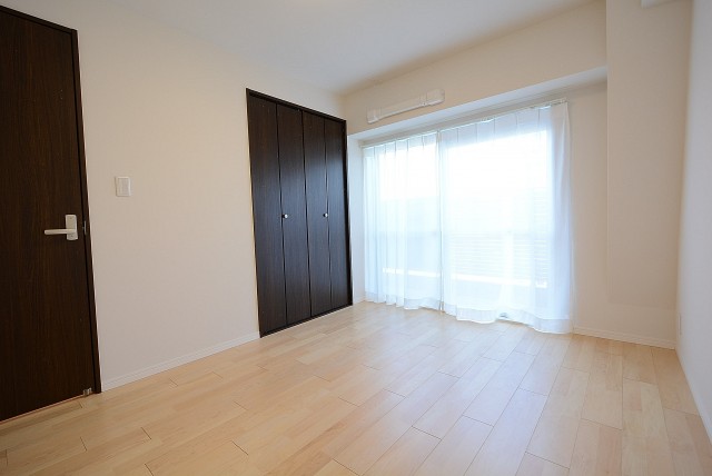 日商岩井豪徳寺マンション 　洋室
