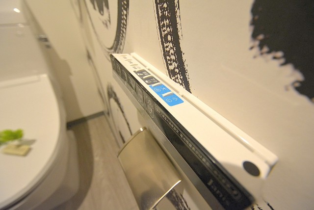 フラット田園調布806号室 トイレ (1)