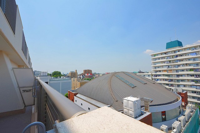 日商岩井豪徳寺マンション 　バルコニー