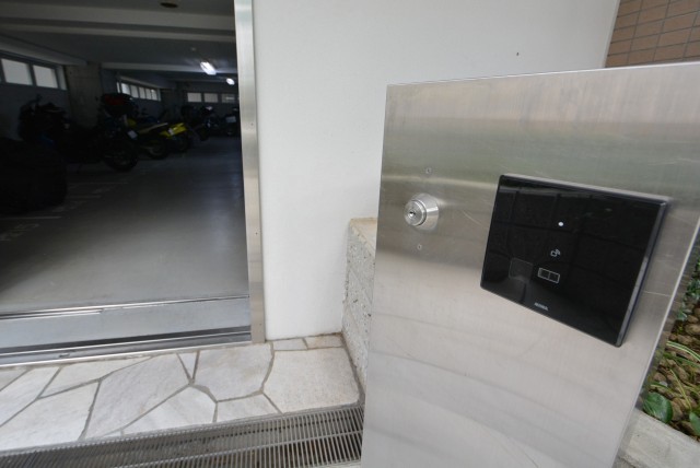 ラグナタワー ポスト