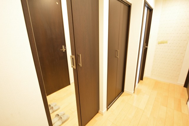 グランドメゾン野沢3F 玄関