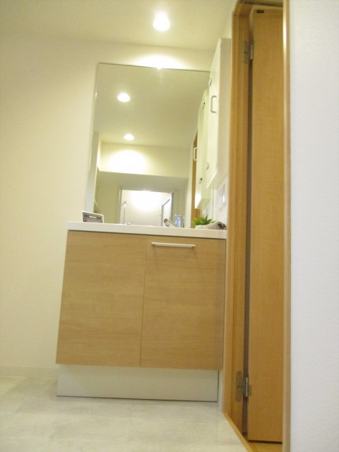 マンション中野坂上7洗面所