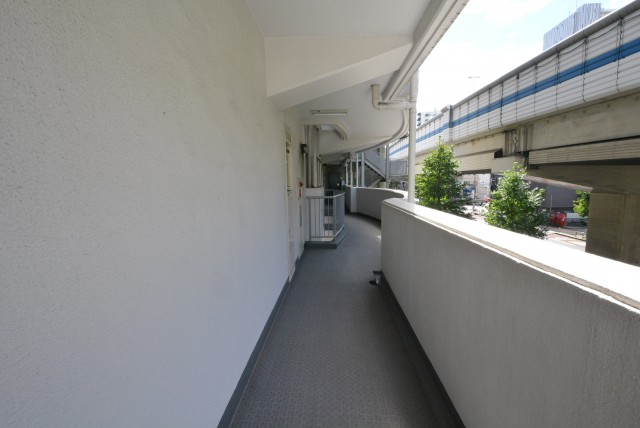 グランドメゾン野沢307　廊下