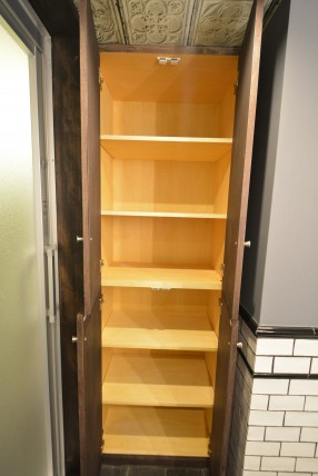 ハイツ赤坂505　収納