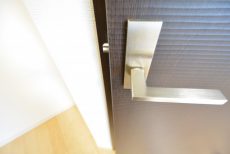 グランドメゾン野沢307　扉