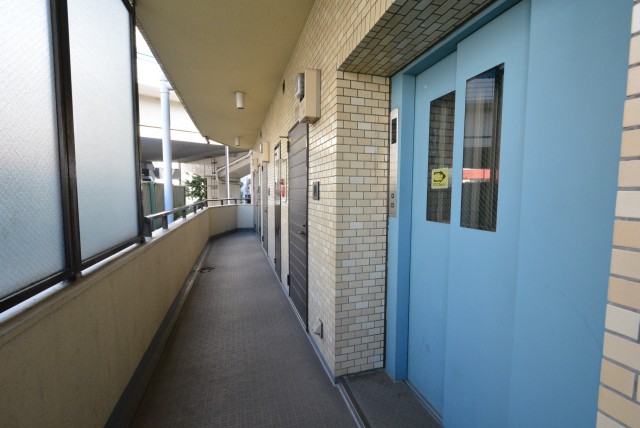 ライオンズマンション三軒茶屋第6 エレベーター ライオンズマンション三軒茶屋第6 エレベーター