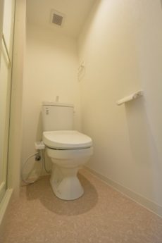 ライオンズマンション三軒茶屋第6　トイレ